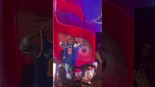 Trae Young rips a Jalen Brunson jersey in front of fans 😂