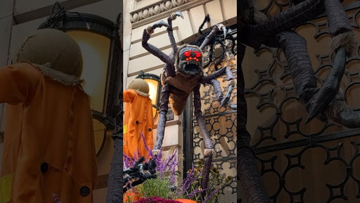 Does the UES Have the Best Halloween Decor?! 🎃🕸️ #nycshorts | 🎶: Ramalama - Róisín Murphy