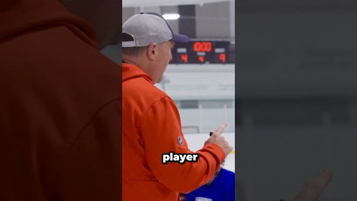 Paying attention? 👀 #biosteel #biosteelsportsacademy #hockey