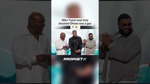 Wait for it… 😂 😂 #espys #miketyson #funny #sports #shorts
