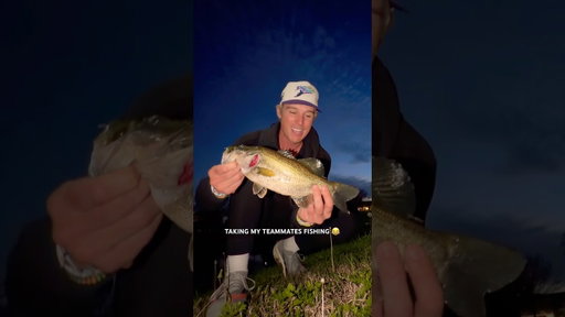 Taking my teammates FISHING 😂 #fishing #teammates #daltonmauldin #texasfishing