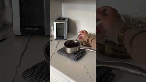 How to Make The Perfect Blueberry Syrup for Lattes & Matcha 🫐