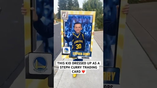 THIS KID DRESSED UP AS A STEPH CURRY TRADING CARD ❤️