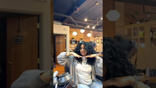 perks of being a hairstylist😉 #curlyhair #hairstylist