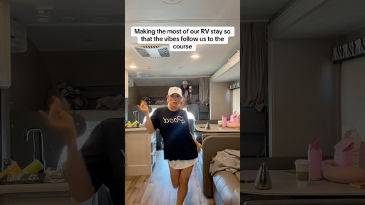 Pls VIBES, follow us to the course 🙏 @YoonheeKimGolf #goodgood #roadtrip #viraldance #golflife