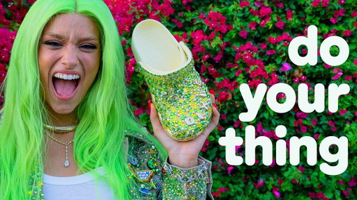 coachella styling w/ crocs and kerin rose gold