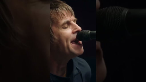 COME ON I'M SHINING LIKE A DIAMOND IN THE DARK #liamgallagher #shorts
