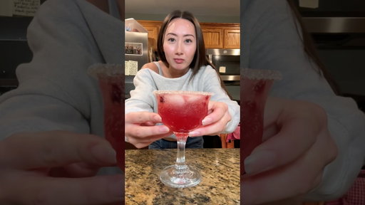 YOU GUYS HAVE TO TRY THIS POMEGRANATE DRINK #pomegranate #mocktailrecipes
