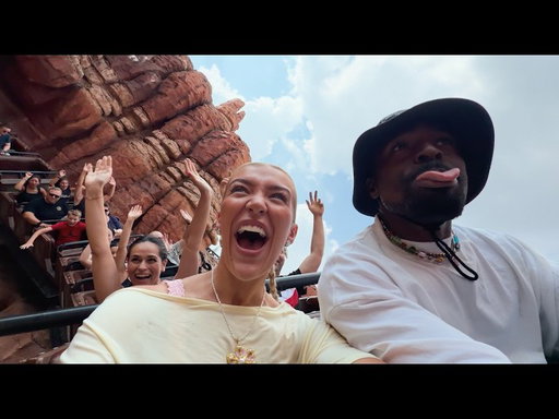 DISNEYLAND VLOG!! THE ULTIMATE SURPRISE TRIP!!!