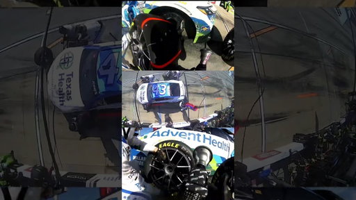 A monumental day for the 43 pit crew in Texas. 💪