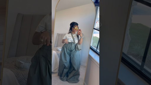In love with these big ahh pants from Akira ✨ #grwm #fashionstatement