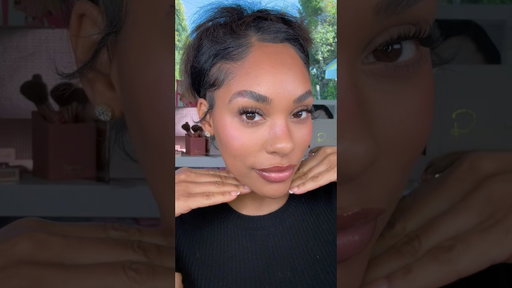 I don’t use primer for my everyday makeup. I focus on skin care and hydration first @Clinique