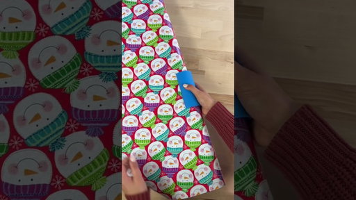 It’s called the Little ELF Gift Wrap Cutter 🎁