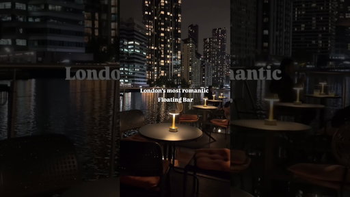London’s most romantic floating bar #london #londoners #thingstodoinlondon #londonlife #londonblog