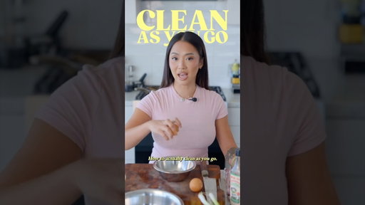 This is how to actually clean as you go 🧽 cooking is so much more enjoyable when you do this 😉