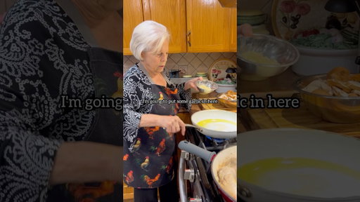 Easy Chicken Cacciatore Recipe by Nonna!
