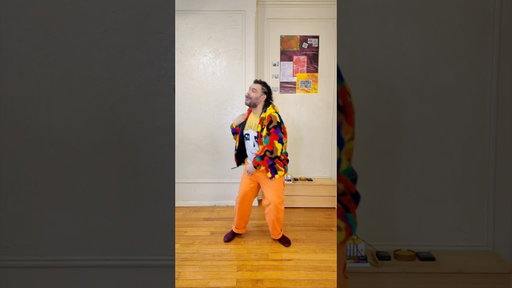 how to style a colorful and comfy outfit
