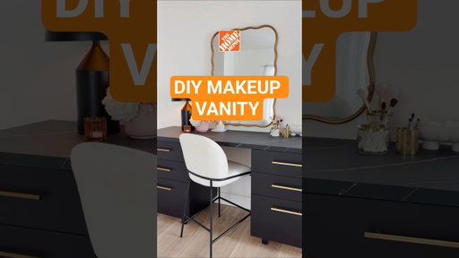 DIY Makeup Vanity