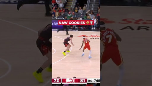 Save some for Santa, Nickeil! #nba #hawks #nickeilalexanderwalker #steal #cookies #defense