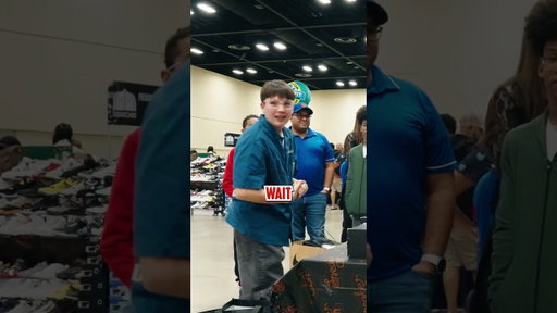 This one was personal 👀 #sneakers #FYP #sneakercon #viral #culture