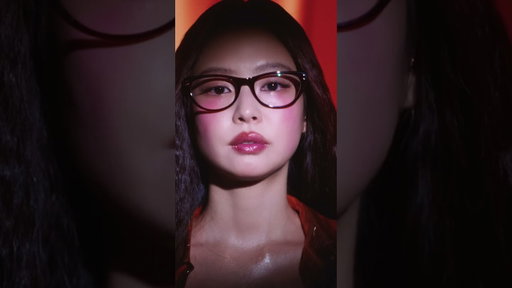 Jennie joins the Ray-Ban family in 2026