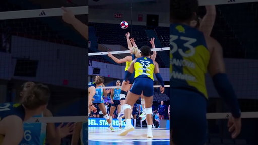 Setting is an ART  #lovb #volleyball #volleyballworld