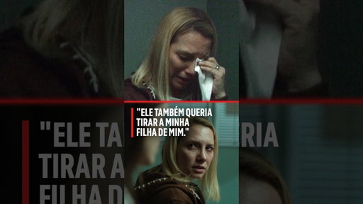 Elize Matsunaga chora para a polícia
