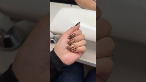 Nail day & a good yap sesh 💅🏼🙌🏼 #nailinspo #vlog #beauty #fallnails #naildesign