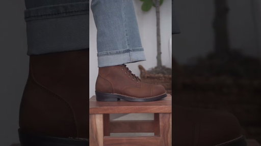 Its the perfect time to upgrade your style with boots! ✅ #thursdayboots