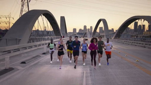 Skechers AERO Burst – “Race Car”