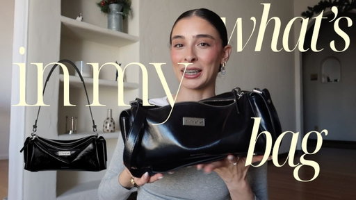 what's in my bag | aest studios capture medium sling bag