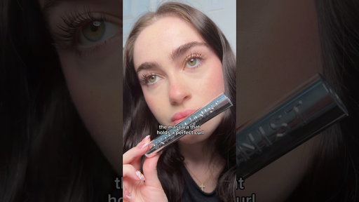 the loreal extensionist mascara holds a perfect curl🩶✨🤩