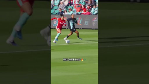 A game doesn't go by without a Deb Meg ™️ #nwsl #soccer #skill #kansascity