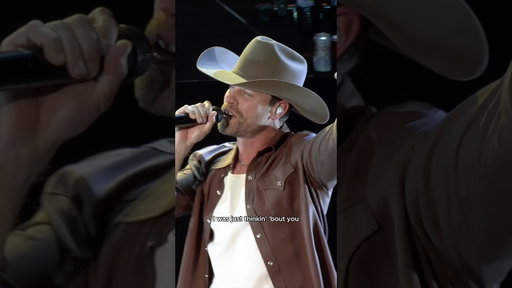 "Thinking ‘Bout You” live from @RedRocksCO 🏜️ #dustinlynch #countrymusic