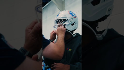 First look at Carnell Tate in a Titans helmet 👀