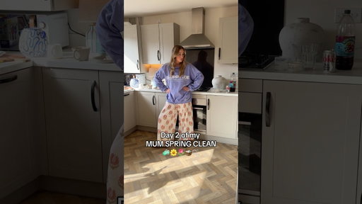 Mum Spring Cleaning Diaries 🌷🌼#cleantok #springclean #ukmums #cleaningmotivation #newbuilds