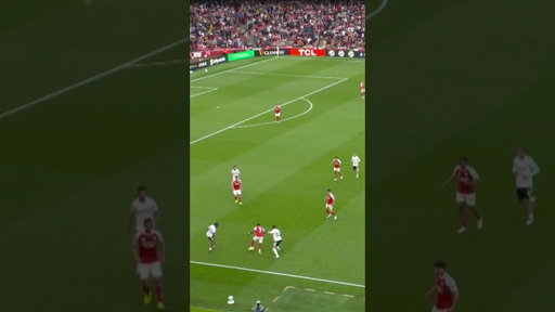 DEFENCE TO ATTACK AS GYOKERES SCORES!