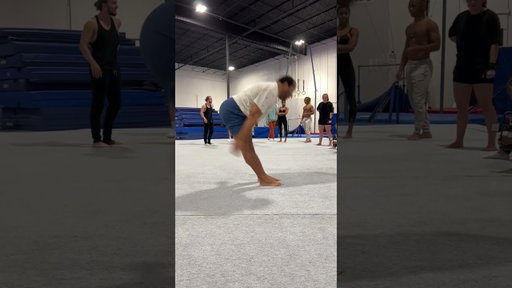Straight Leg Challenge #FallIntoShorts