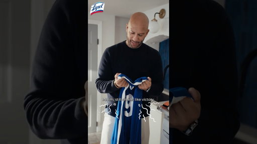 Tim Howard Recognizes the Stink Behind the Win | Lysol Laundry Sanitizer