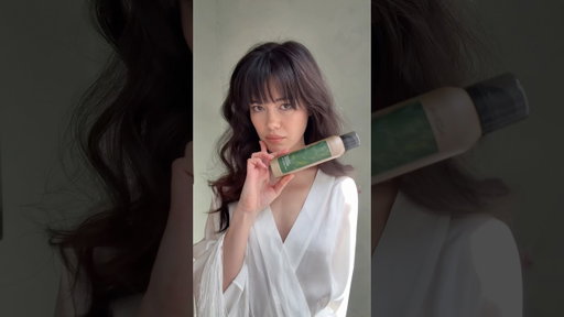 effortless undone volume with the NEW @aveda tousle texture spray#avedapartner #texturespray #aveda