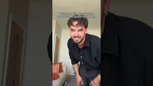 WE GET IT, YOU'RE NOT LOOKING 😂 #comedy #comedysketch #funnyvideos