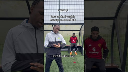 How Michael Carrick MANAGES Man United #football #footballshorts #soccer #funny