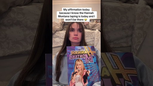 anybody else??? #hannahmontana #hannahmontanaforever #mileycyrus #disneychannel