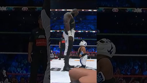 ⏪ 2025: Omos vs. Microman was one of the most viewed moments of the year! 😂