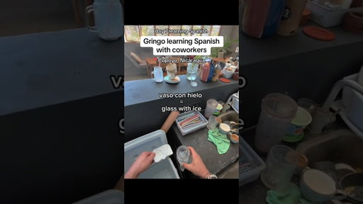 Day 7 forcing myself to learn Spanish working in a cafe in Nicaragua