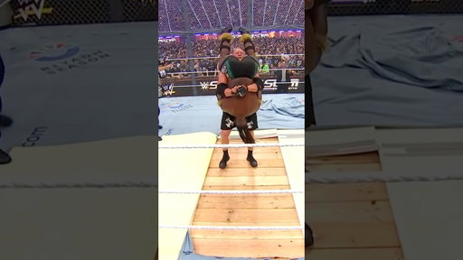 Brock Lesnar TOMBSTONES Oba Femi onto the EXPOSED hardwood 🪦😱 #SummerSlam