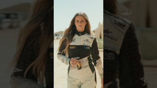 Happy Wednesday 🤪 taking my Stard Racing Hydrogen car for a rip 🏁🤩