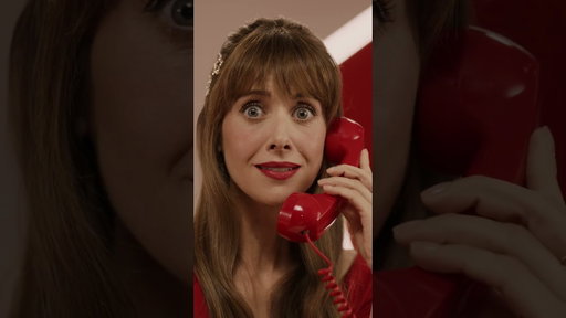 Our Macy's Gift Guide @alisonbrie is working overtime—even on Thanksgiving (!!)