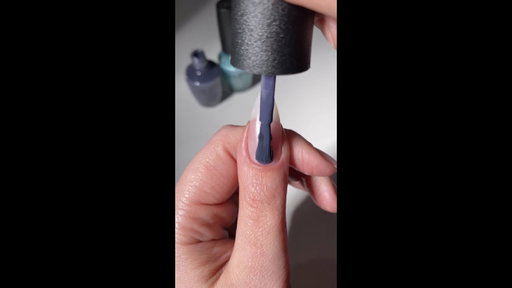 DIY dark blue glazed nails 💅 1 coat Less is Norse + 1 coat Pisces the Future = 🌚✨💙💎 #shorts