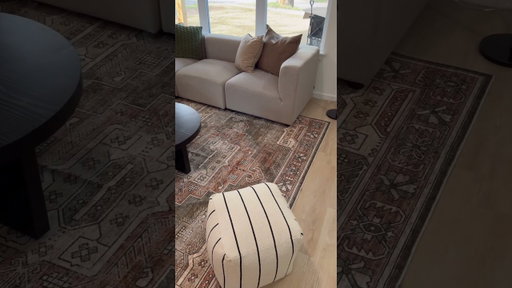 Living Room Design - Home Staging #staginghomes #interiordesign